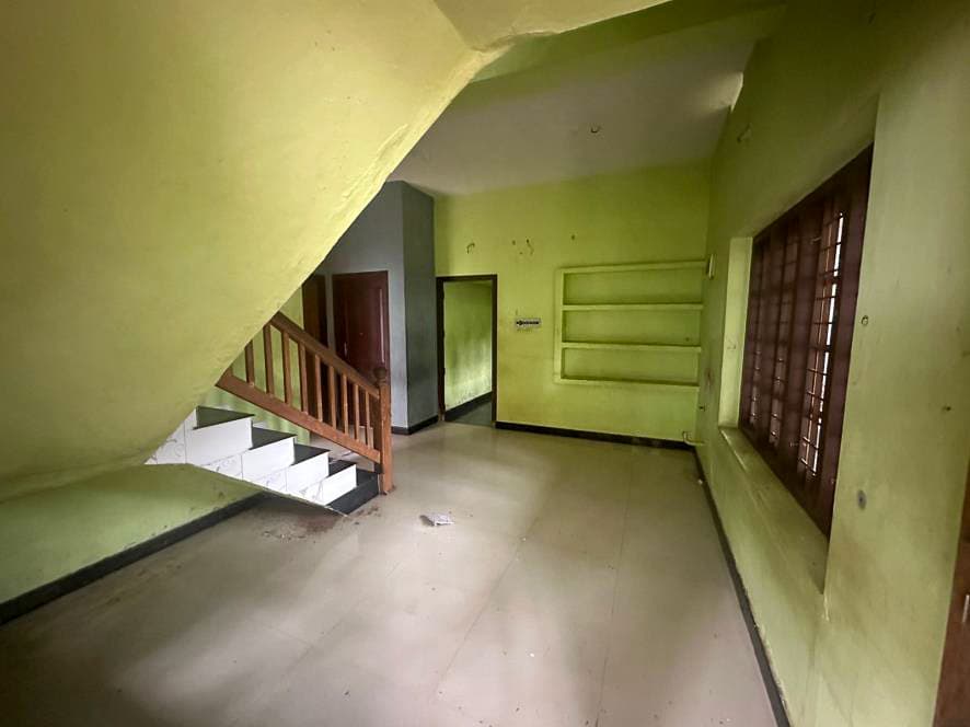 Property Photos 10