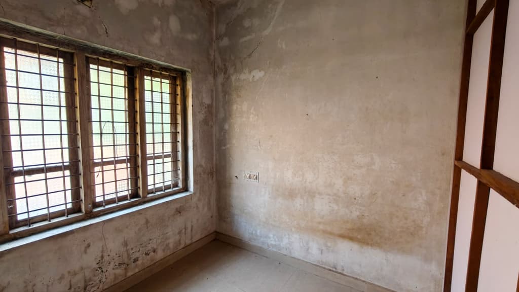 Property Photos 8