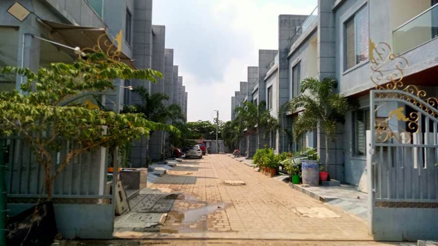 Property Photos 14