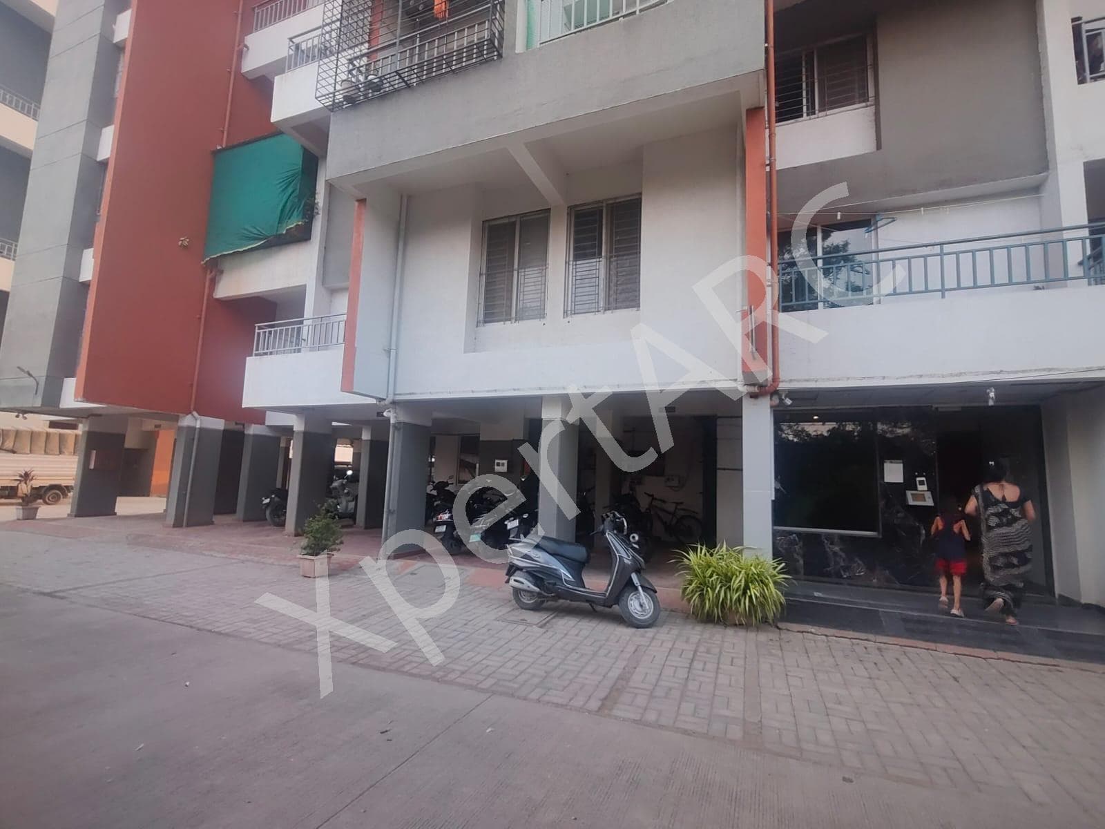 Property Photos 11