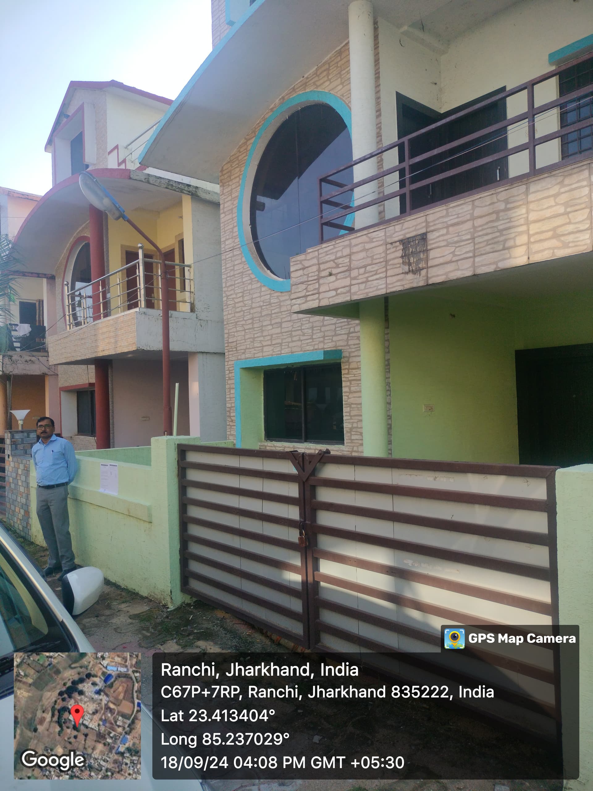 Property Photos 8