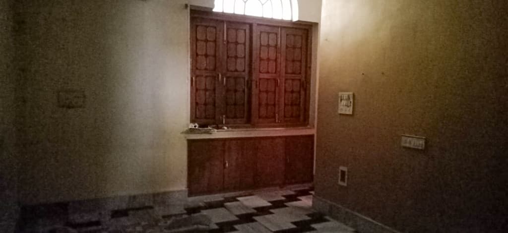 Property Photos 8
