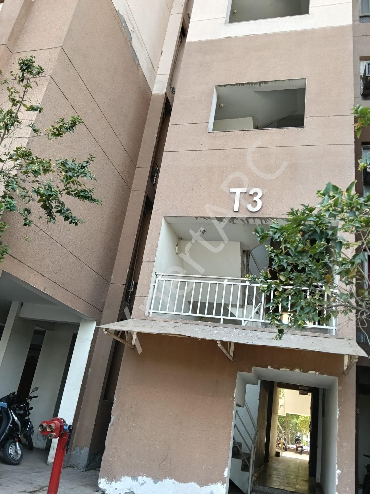 Property Photos 9