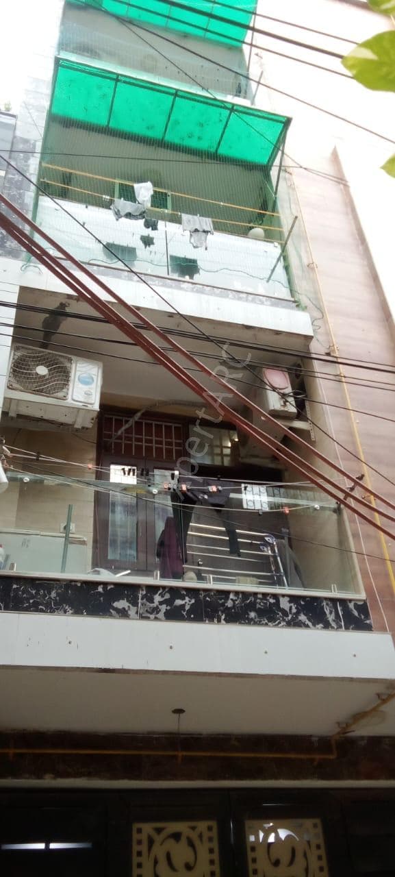 Property Photos 8