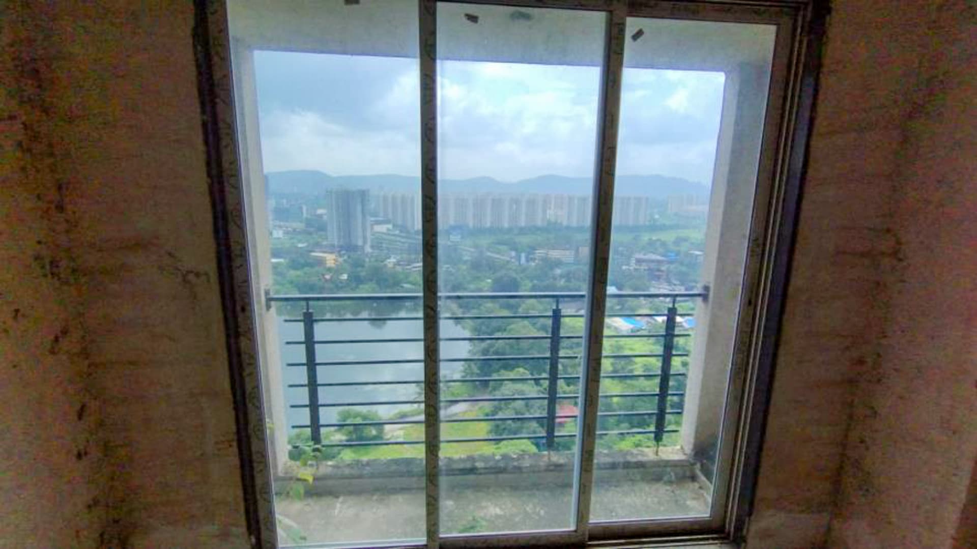 Property Photos 8
