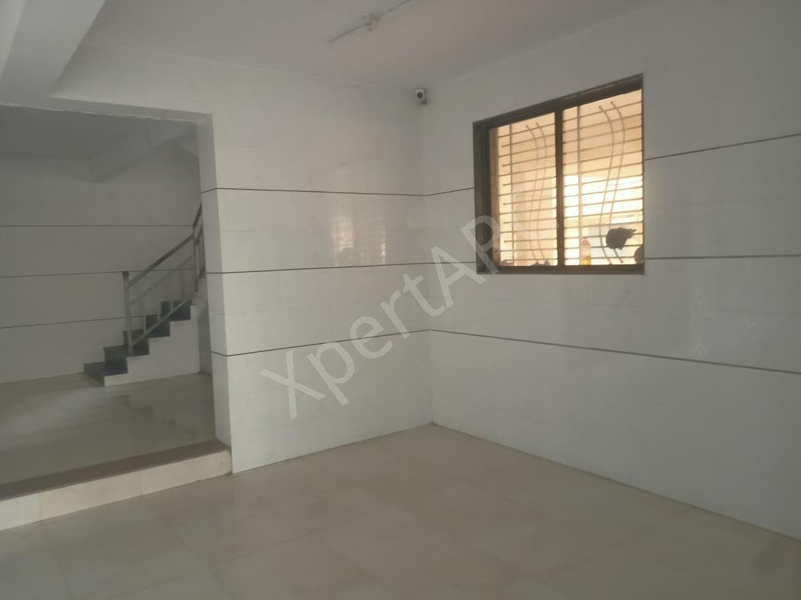 Property Photos 12