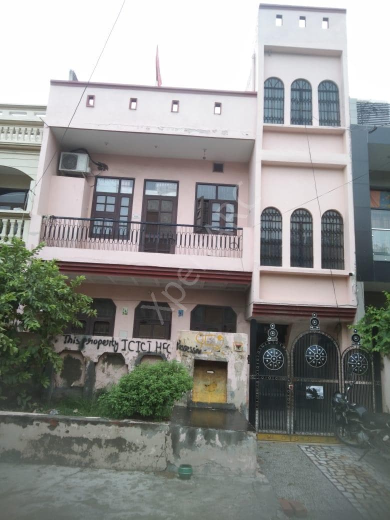 Property Photos 3