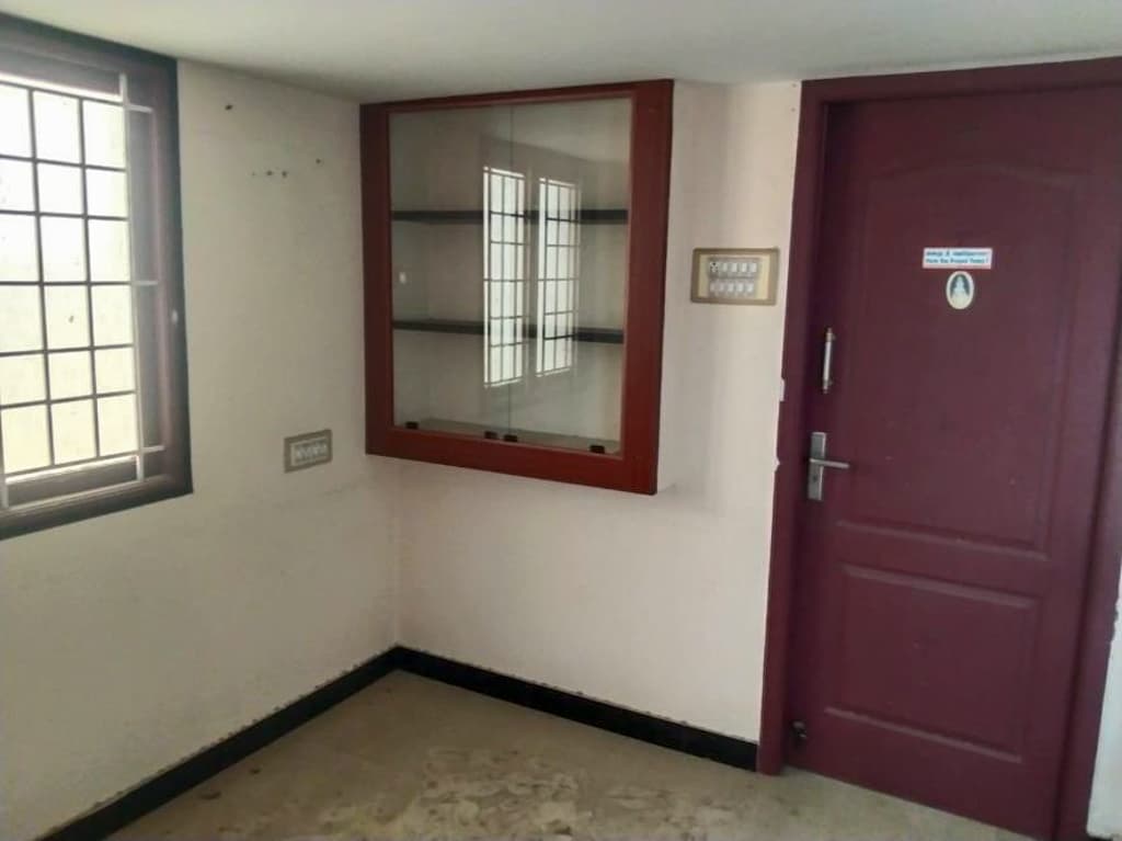 Property Photos 23