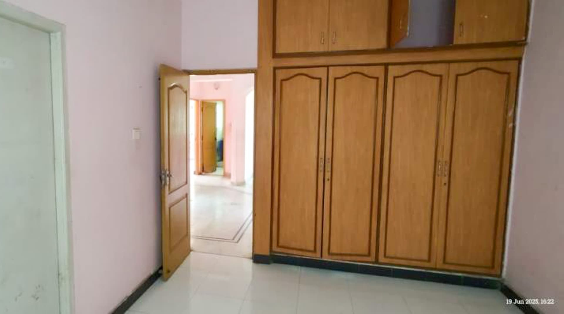 Property Photos 12
