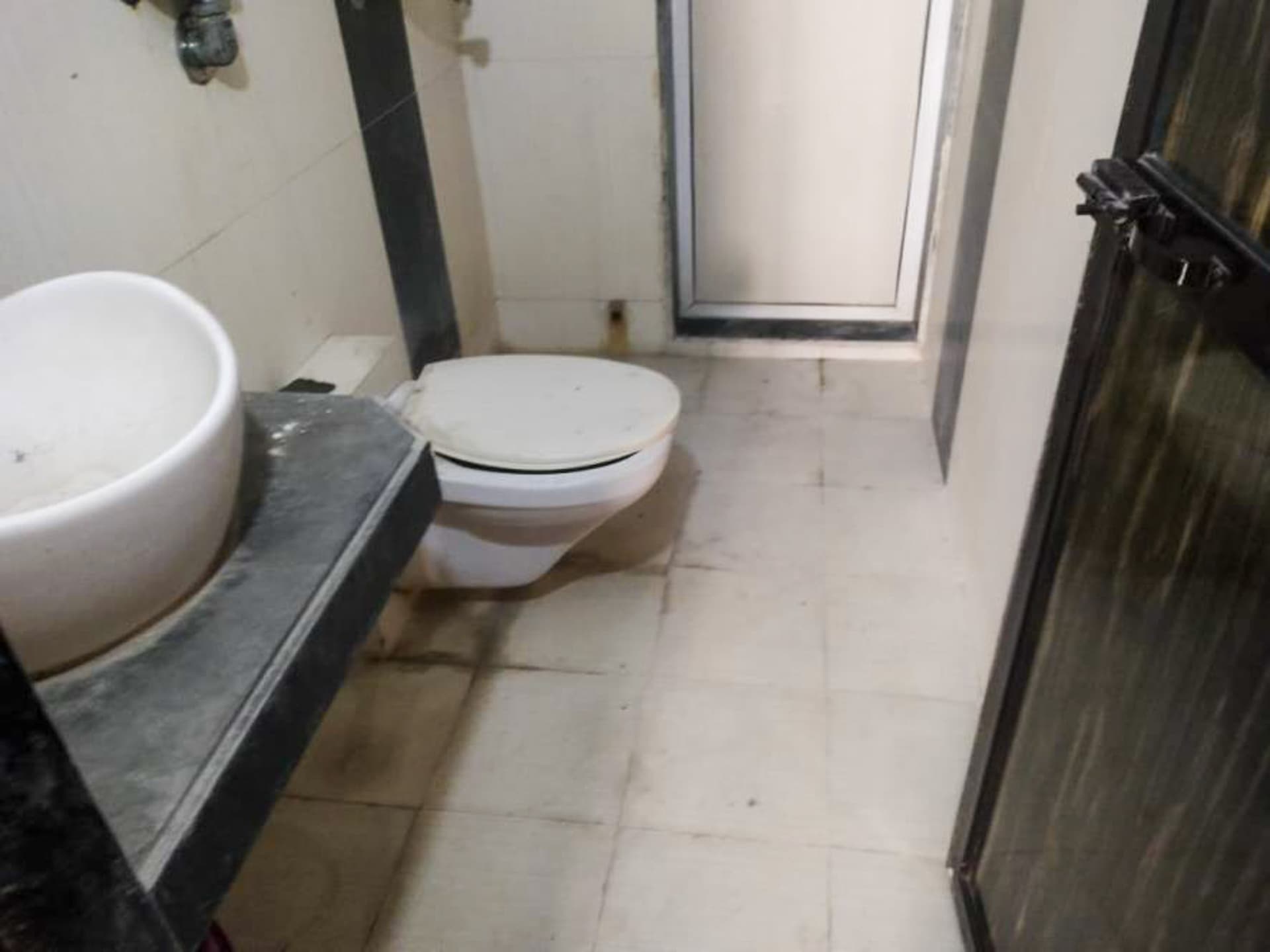 Property Photos 8