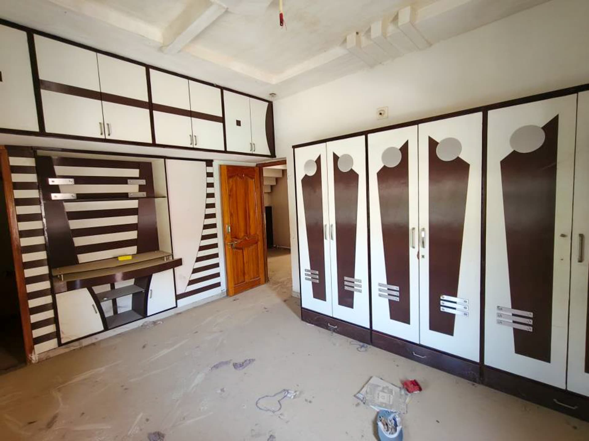 Property Photos 57