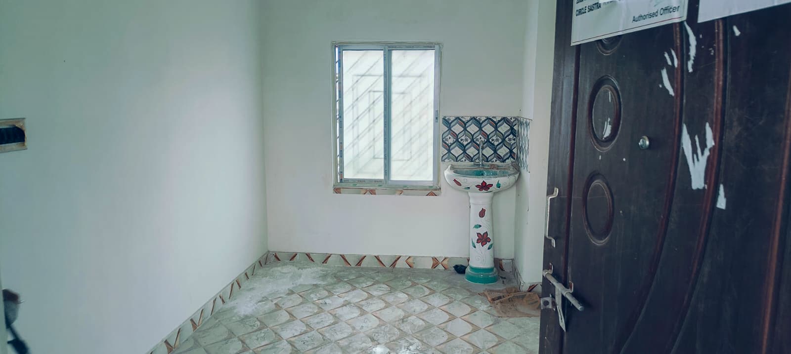 Property Photos 9