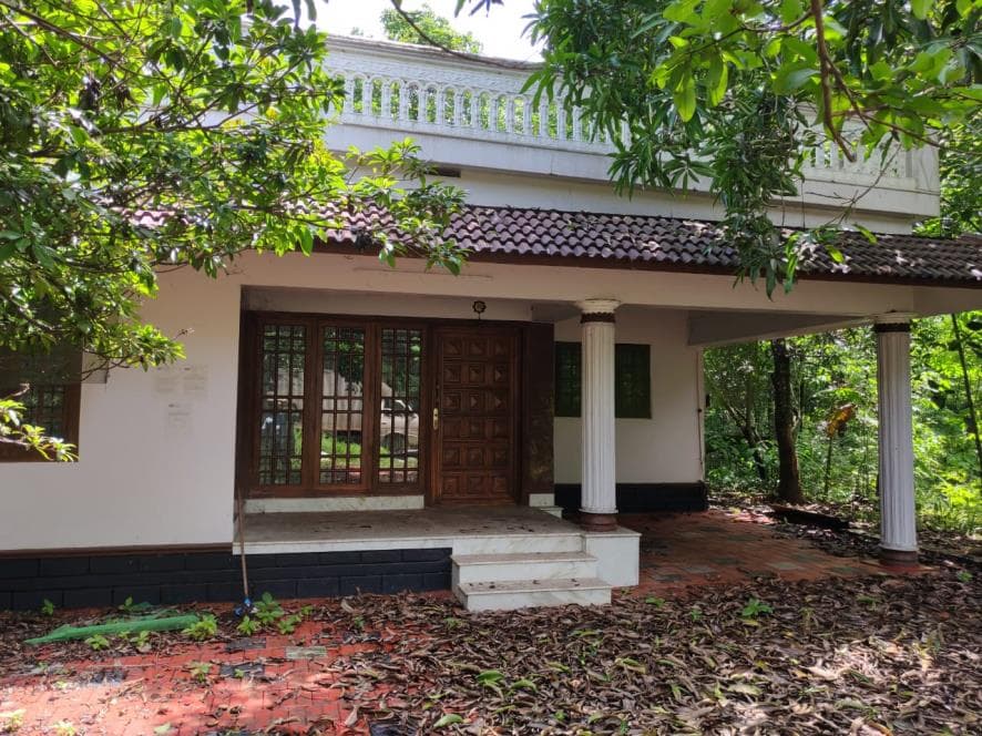Property Photos 17
