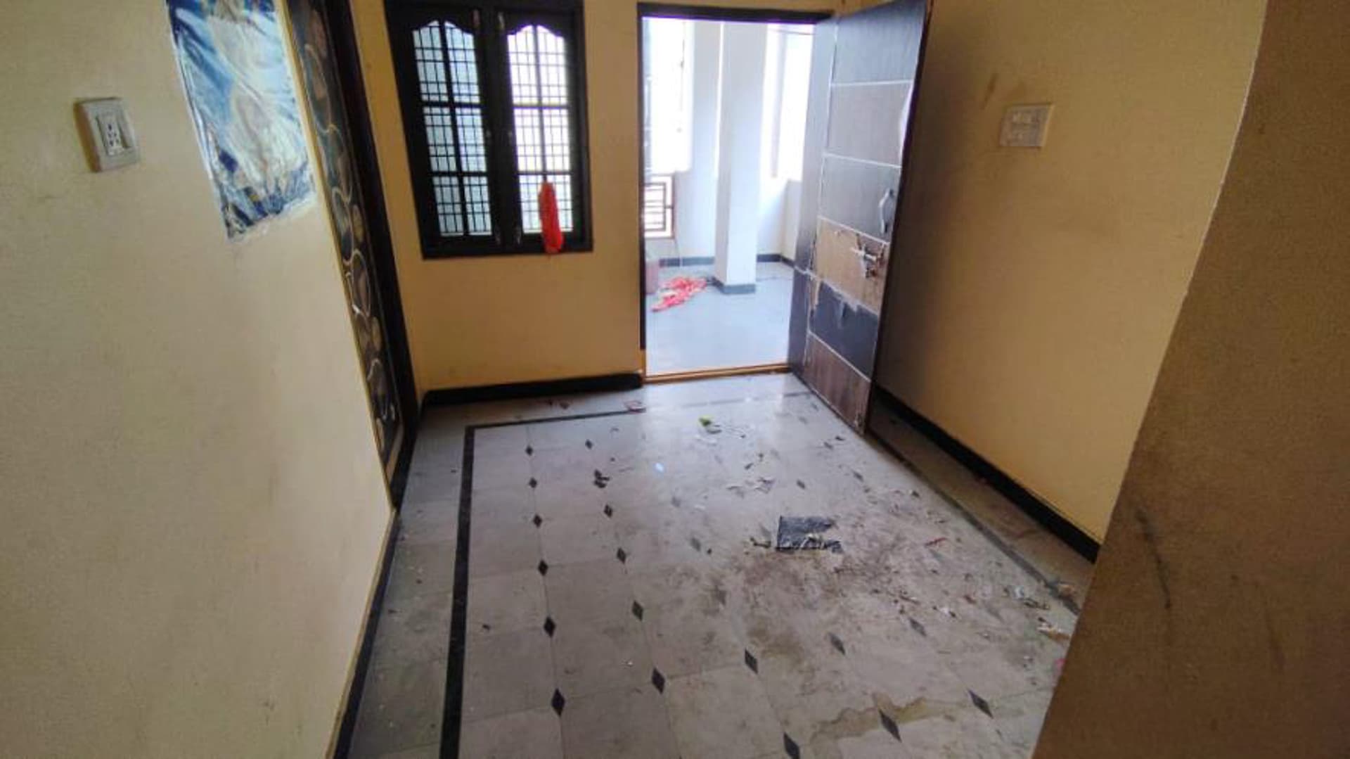Property Photos 16