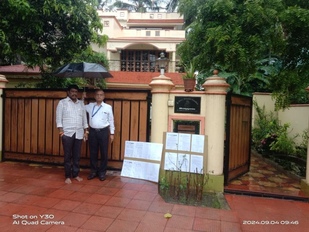 Property Photos 8