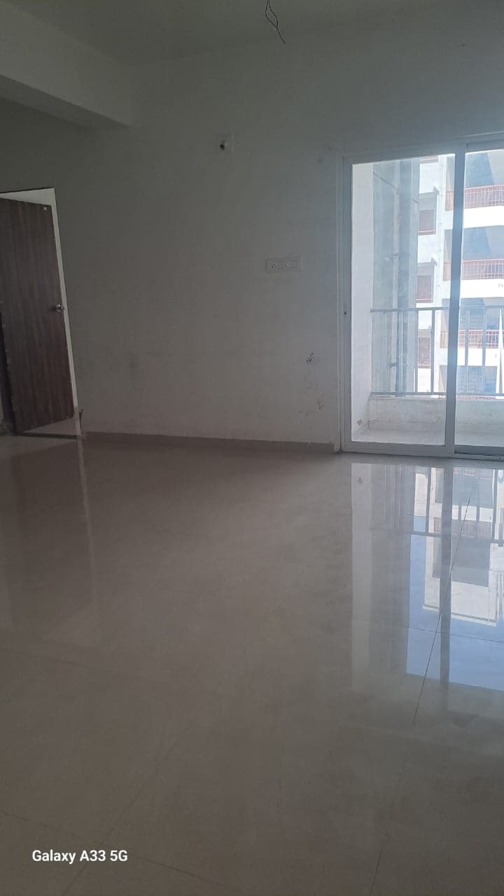 Property Photos 5
