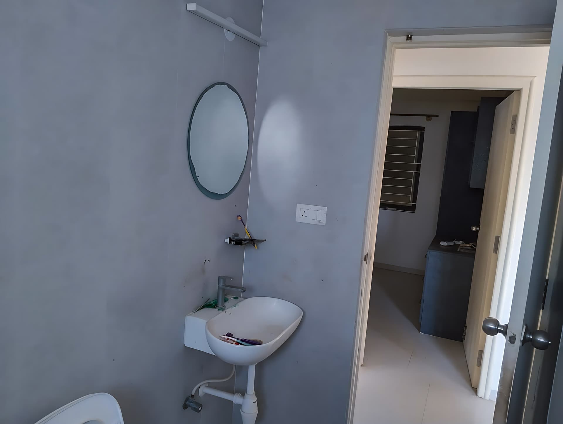 Property Photos 8