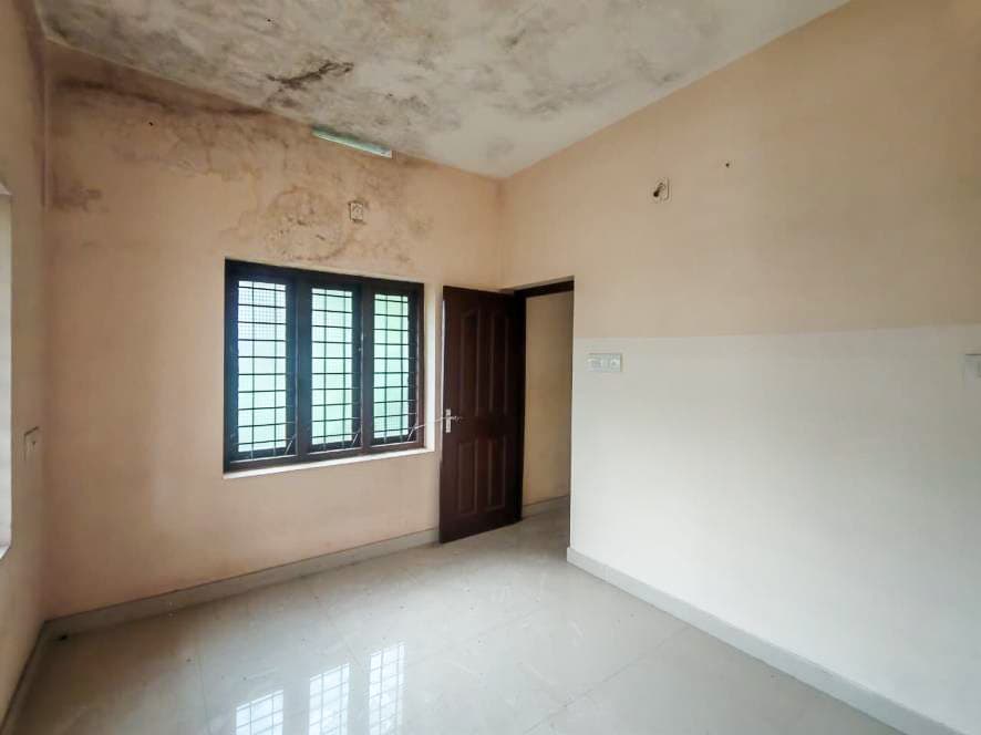 Property Photos 6