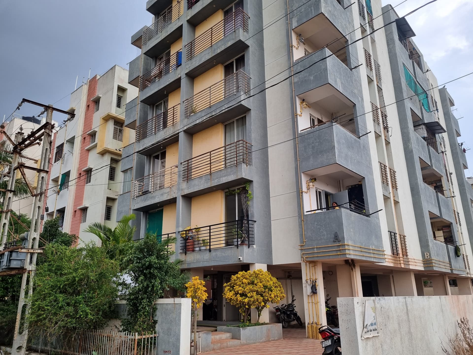 Property Photos 1