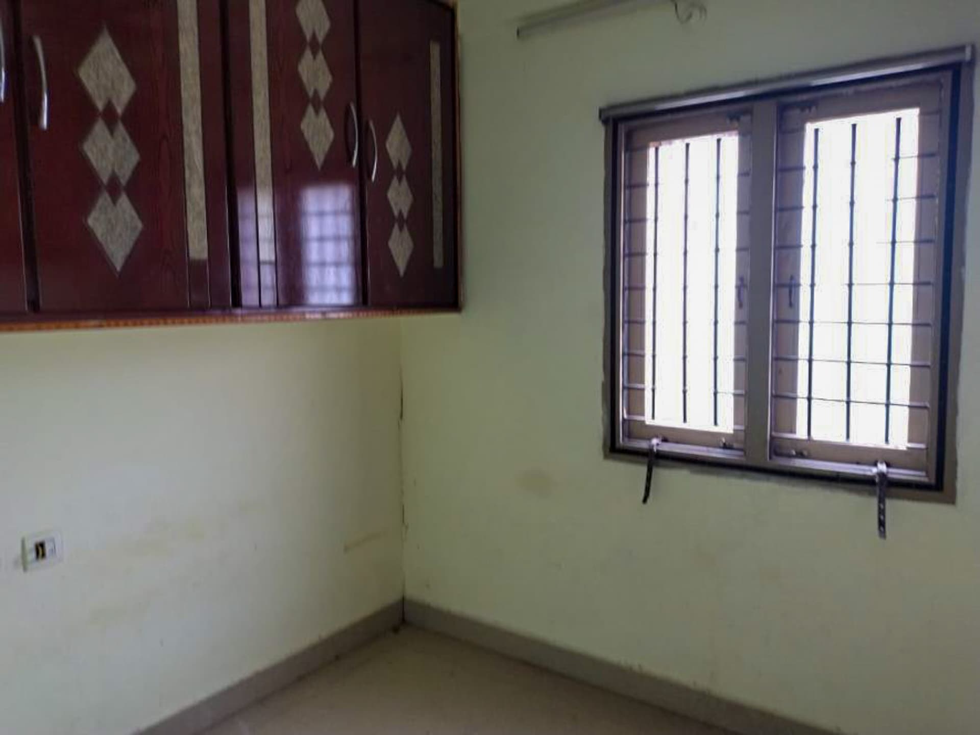 Property Photos 9