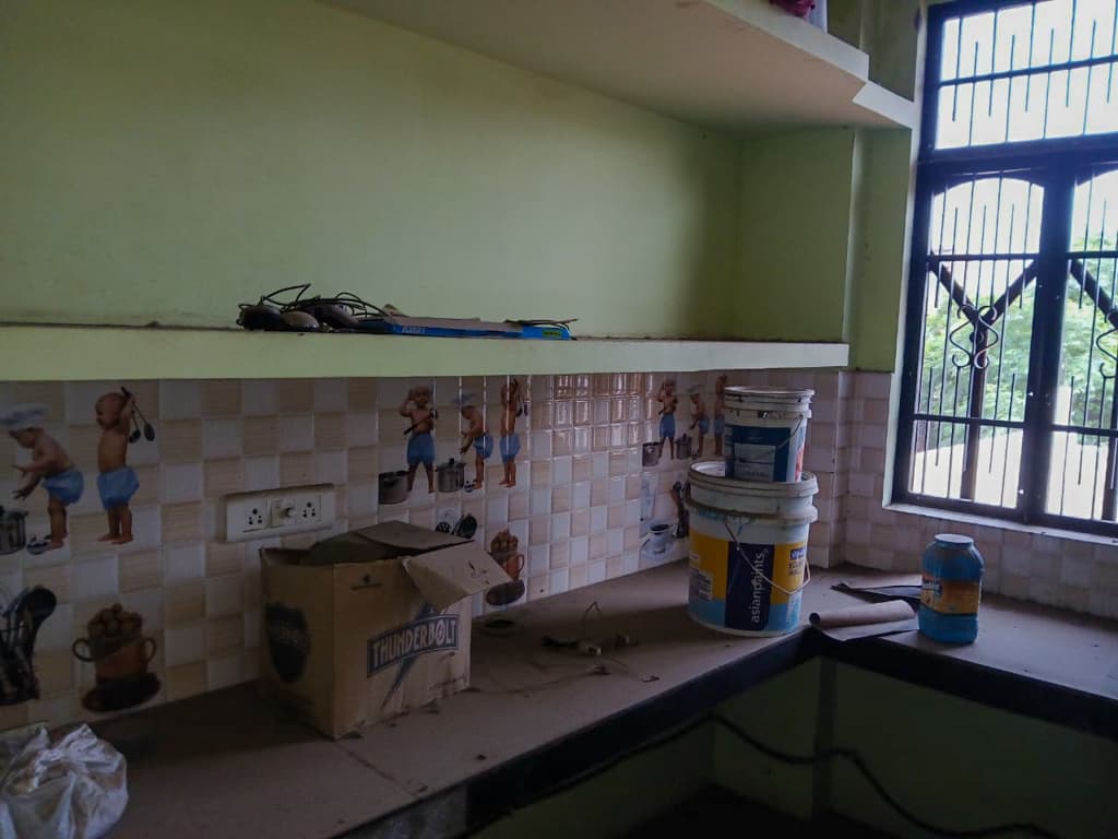 Property Photos 18