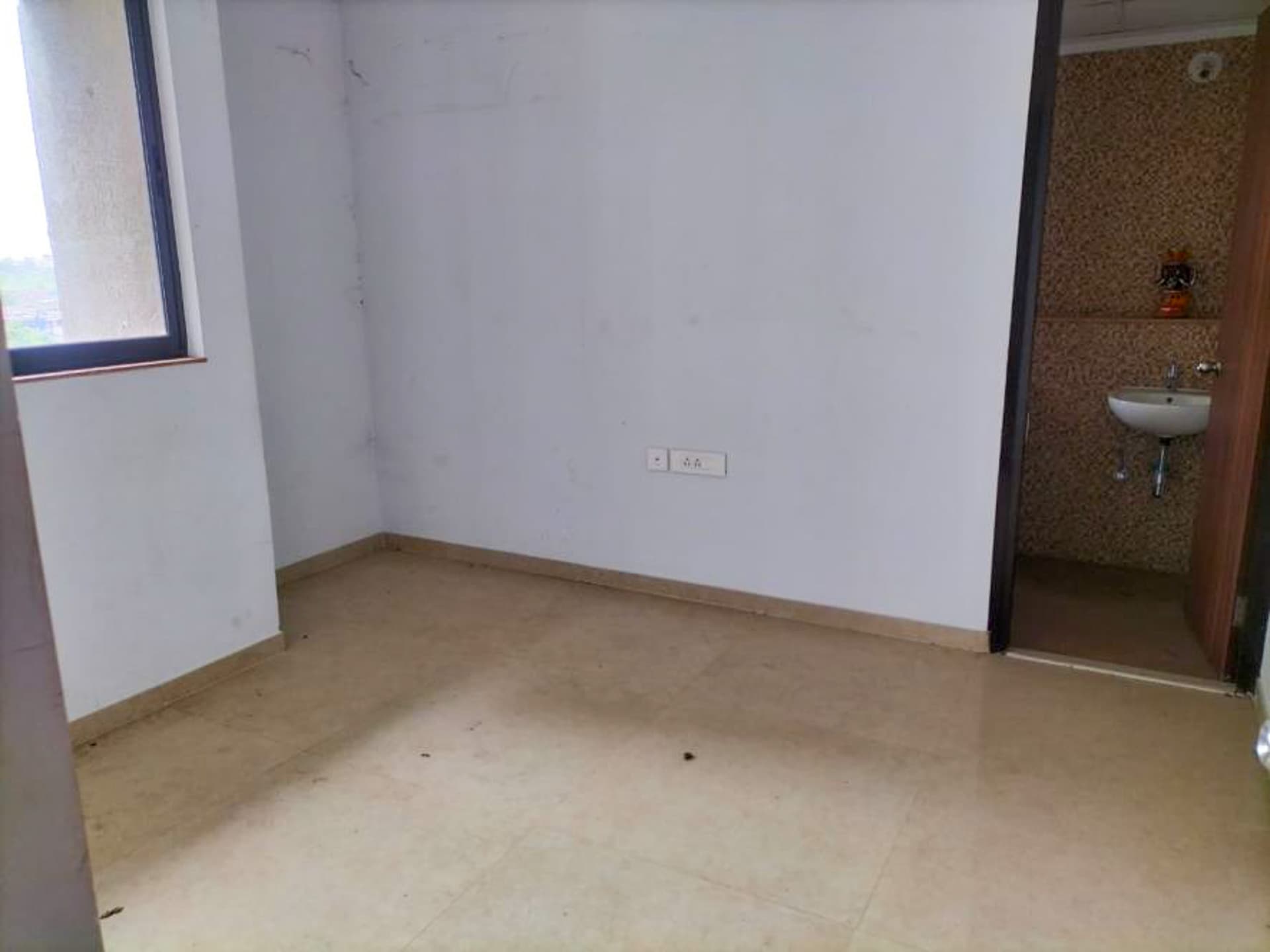 Property Photos 5