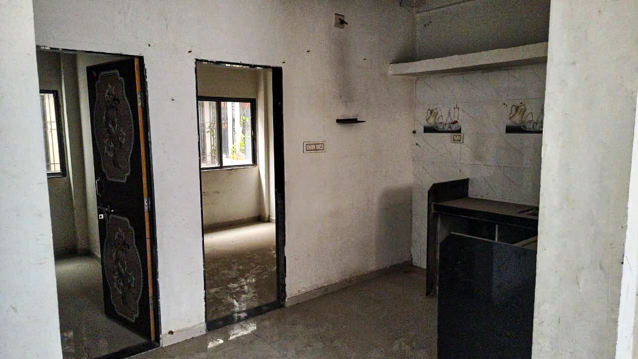 Property Photos 9