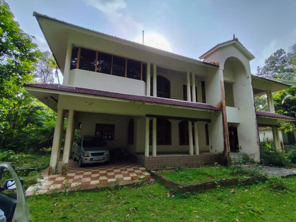 Property Photos 22