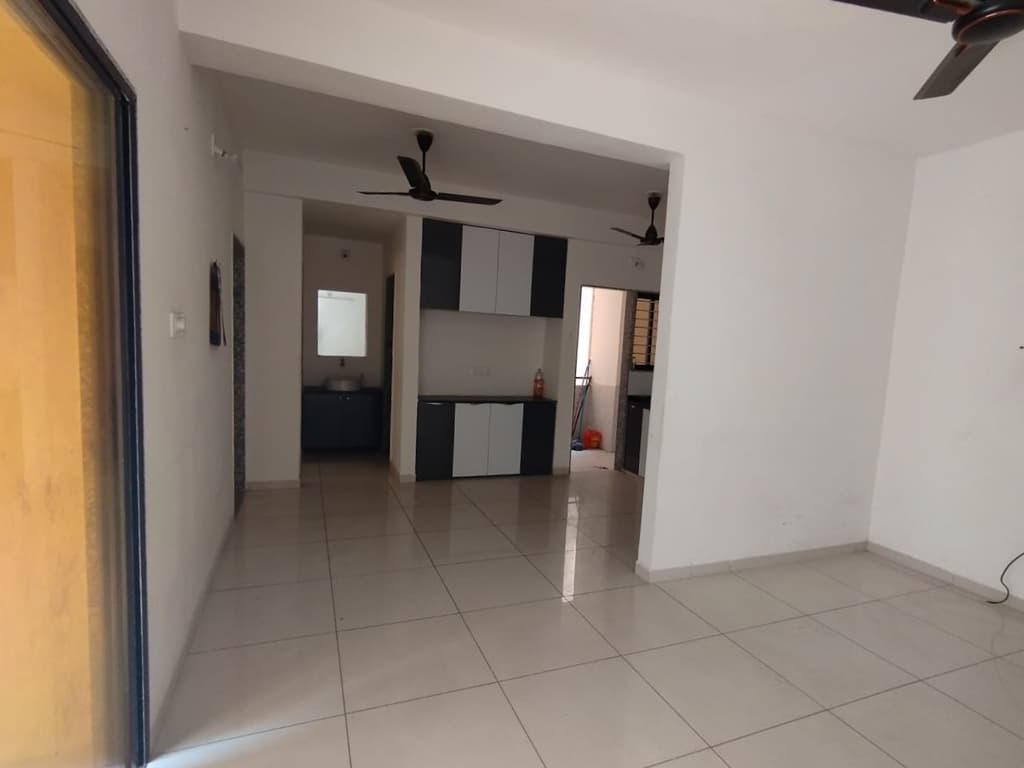 Property Photos 11