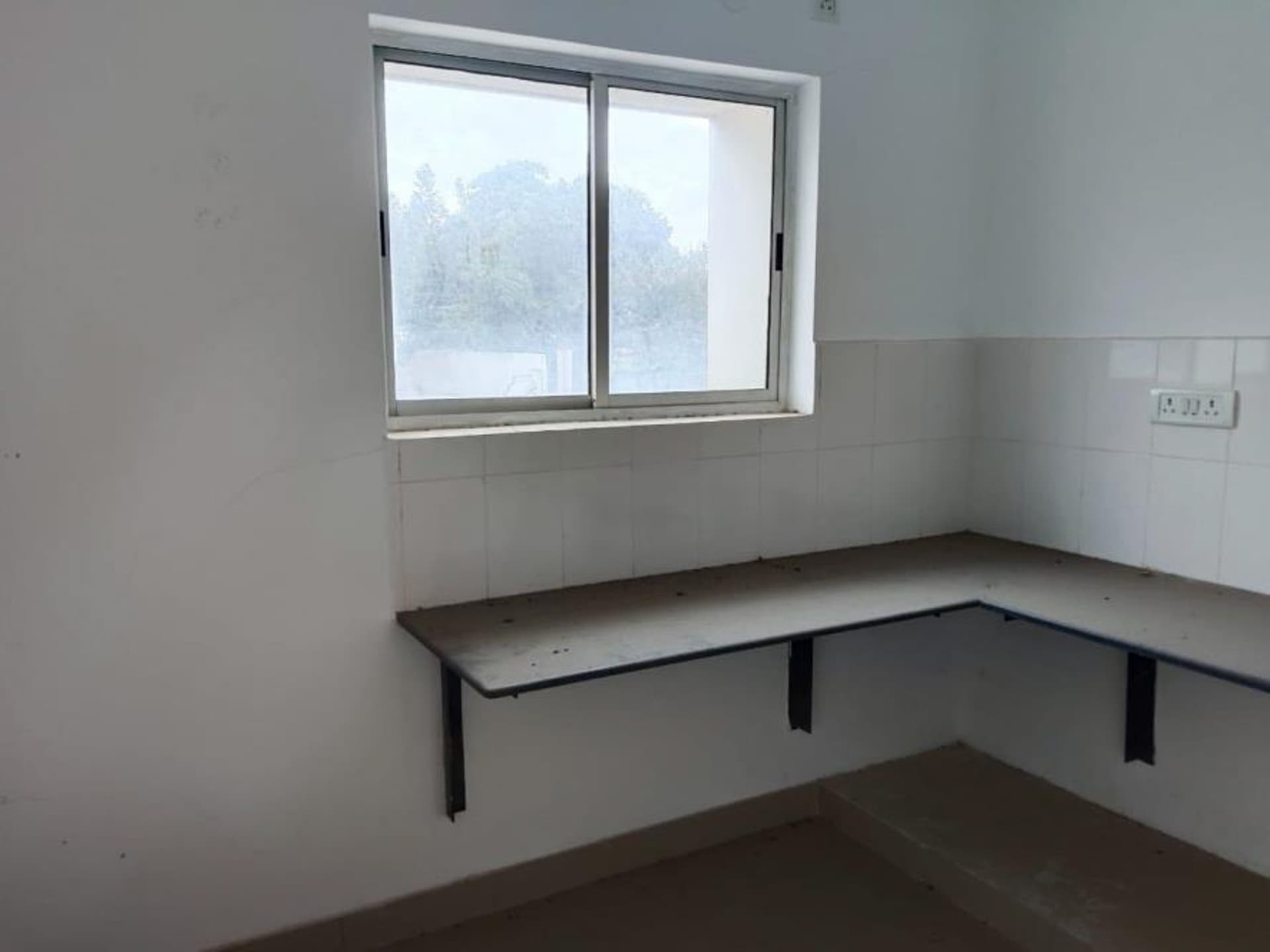 Property Photos 8