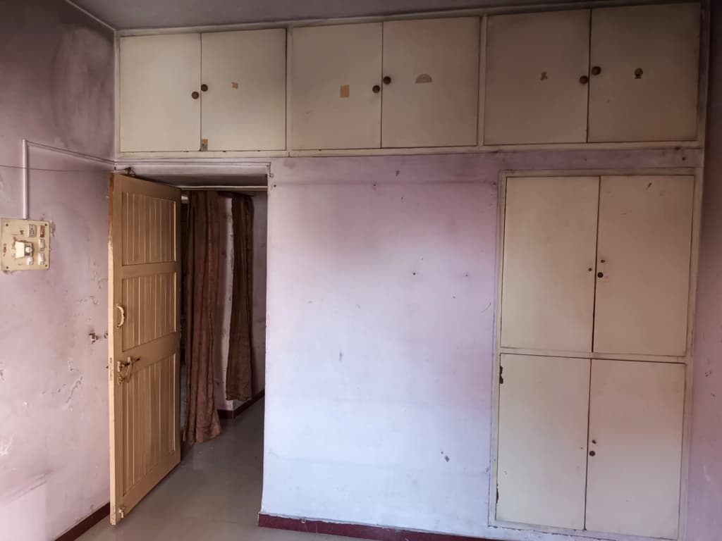 Property Photos 6