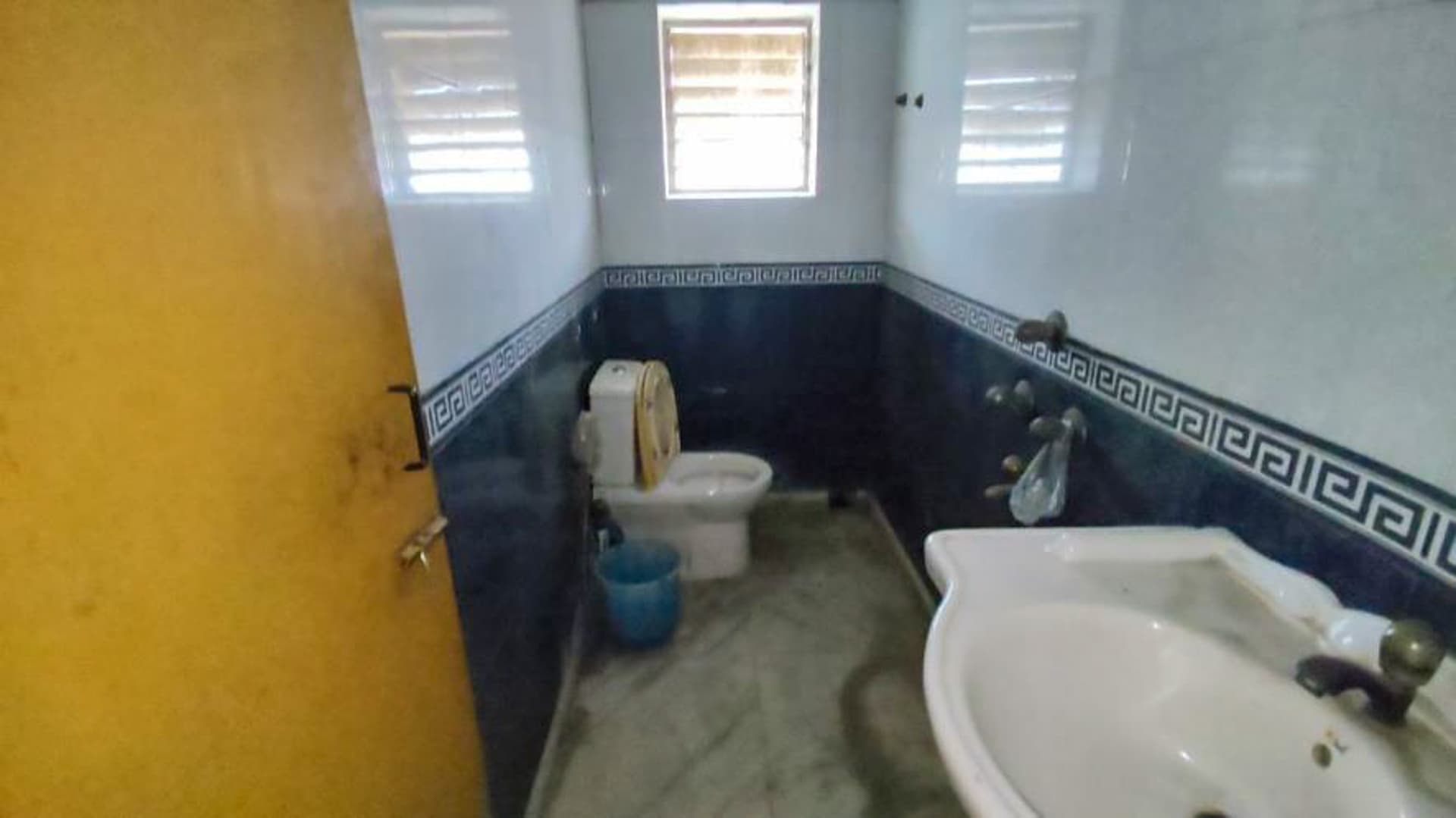 Property Photos 15