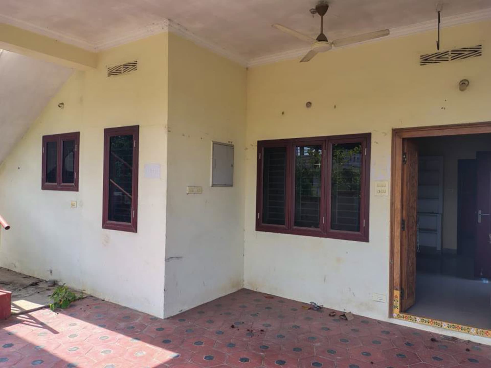 Property Photos 27