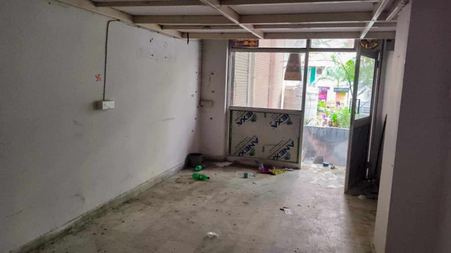 Property Photos 25
