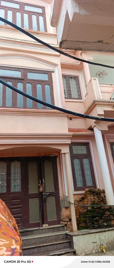 Property Photos 8