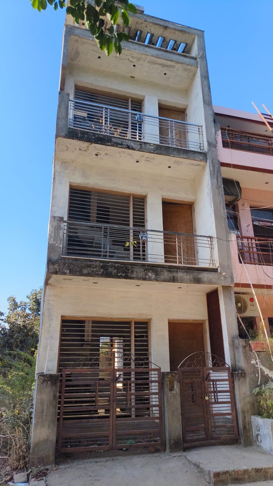 Property Photos 1