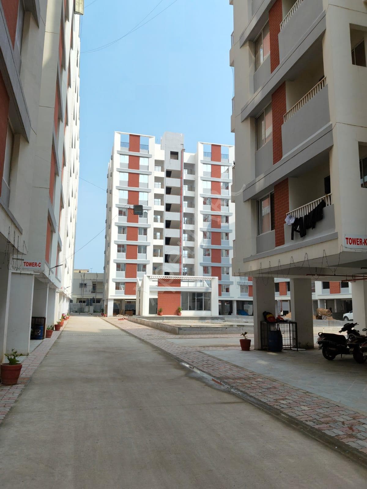 Property Photos 19