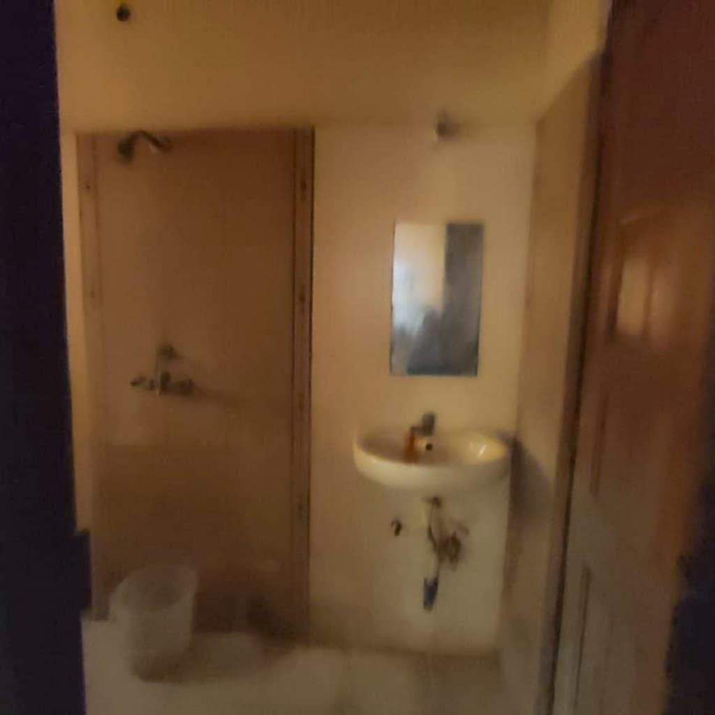 Property Photos 6