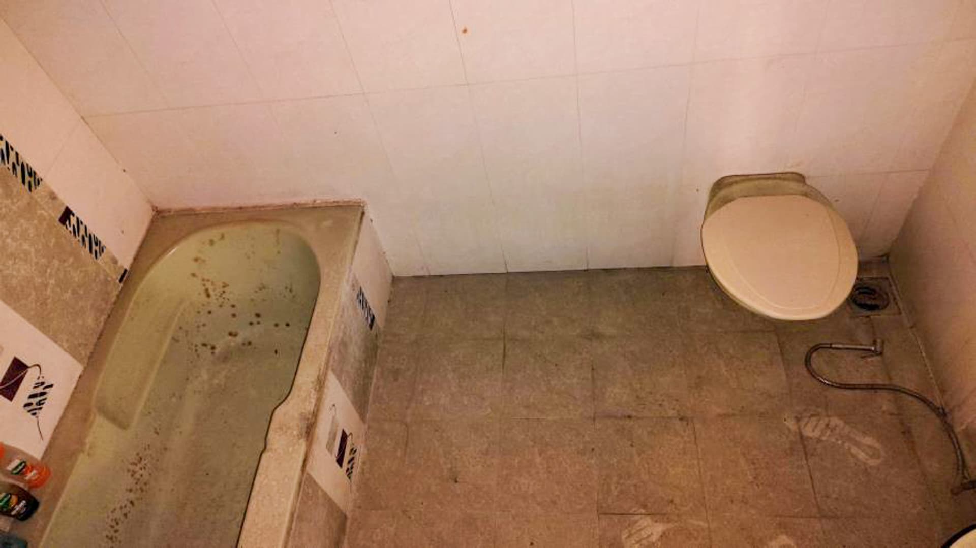 Property Photos 18