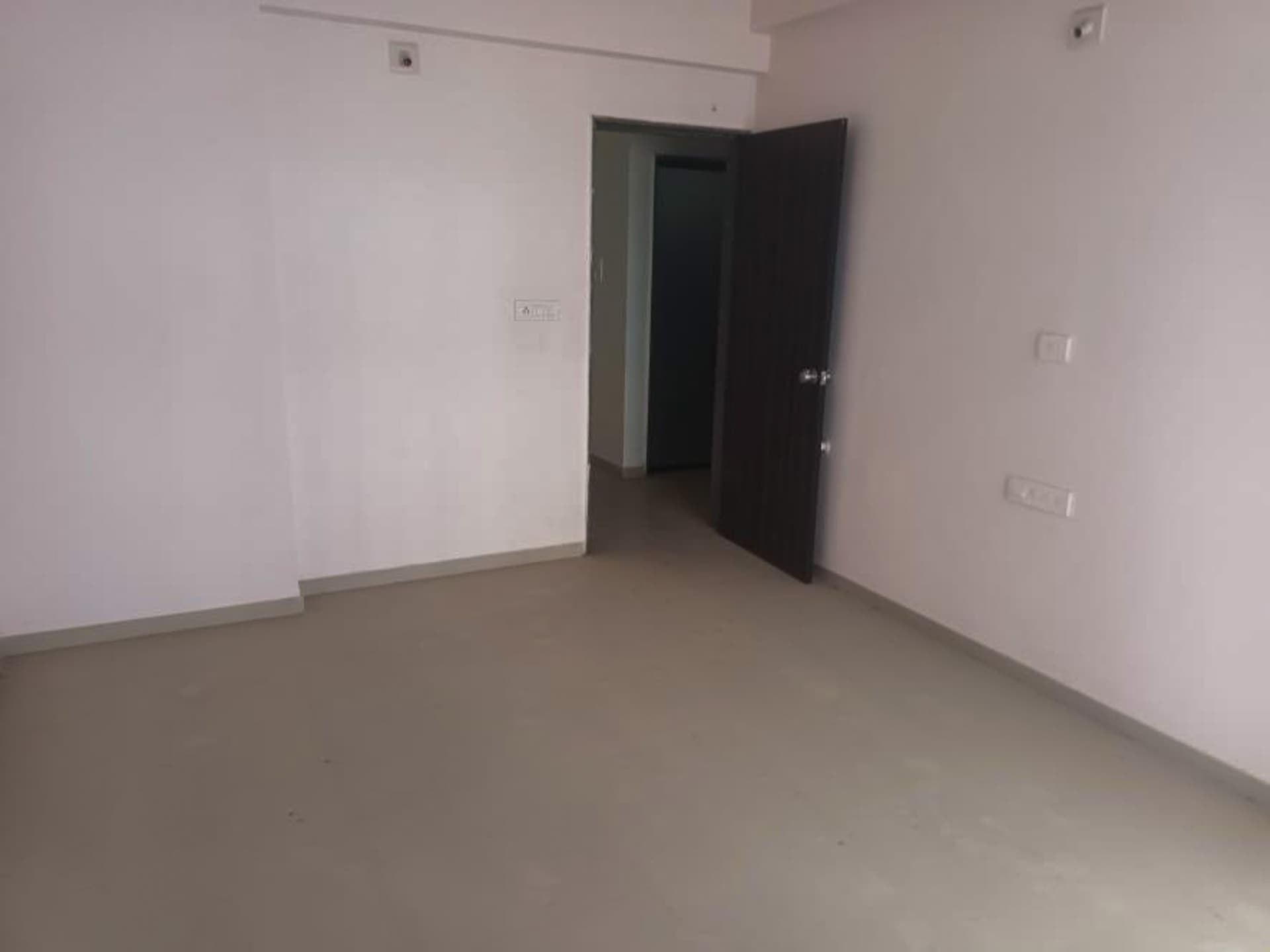 Property Photos 8