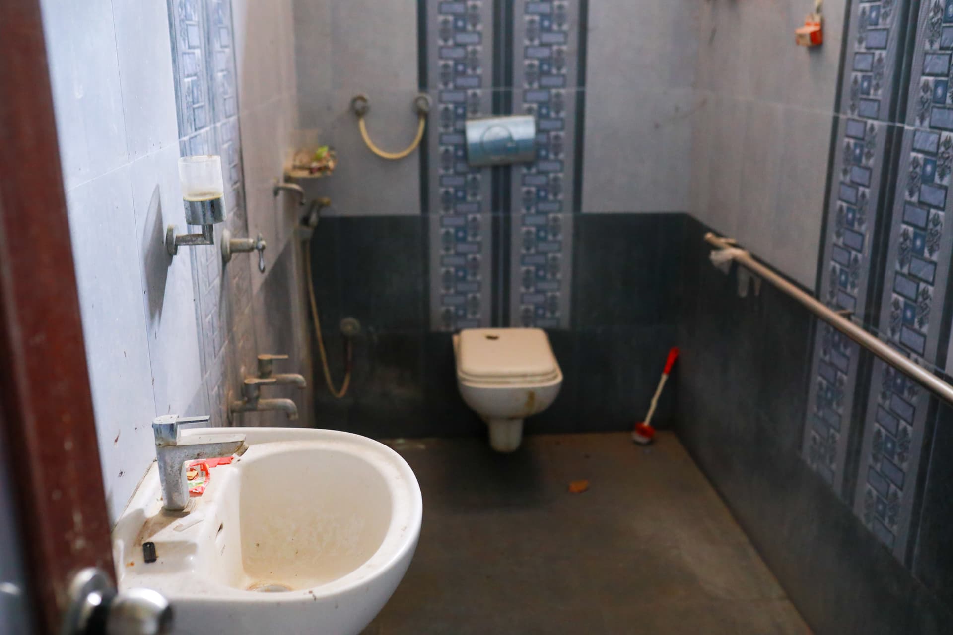 Property Photos 22