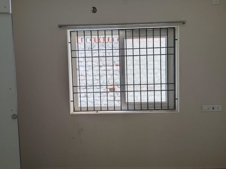 Property Photos 8