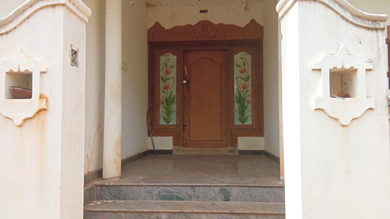 Property Photos 18