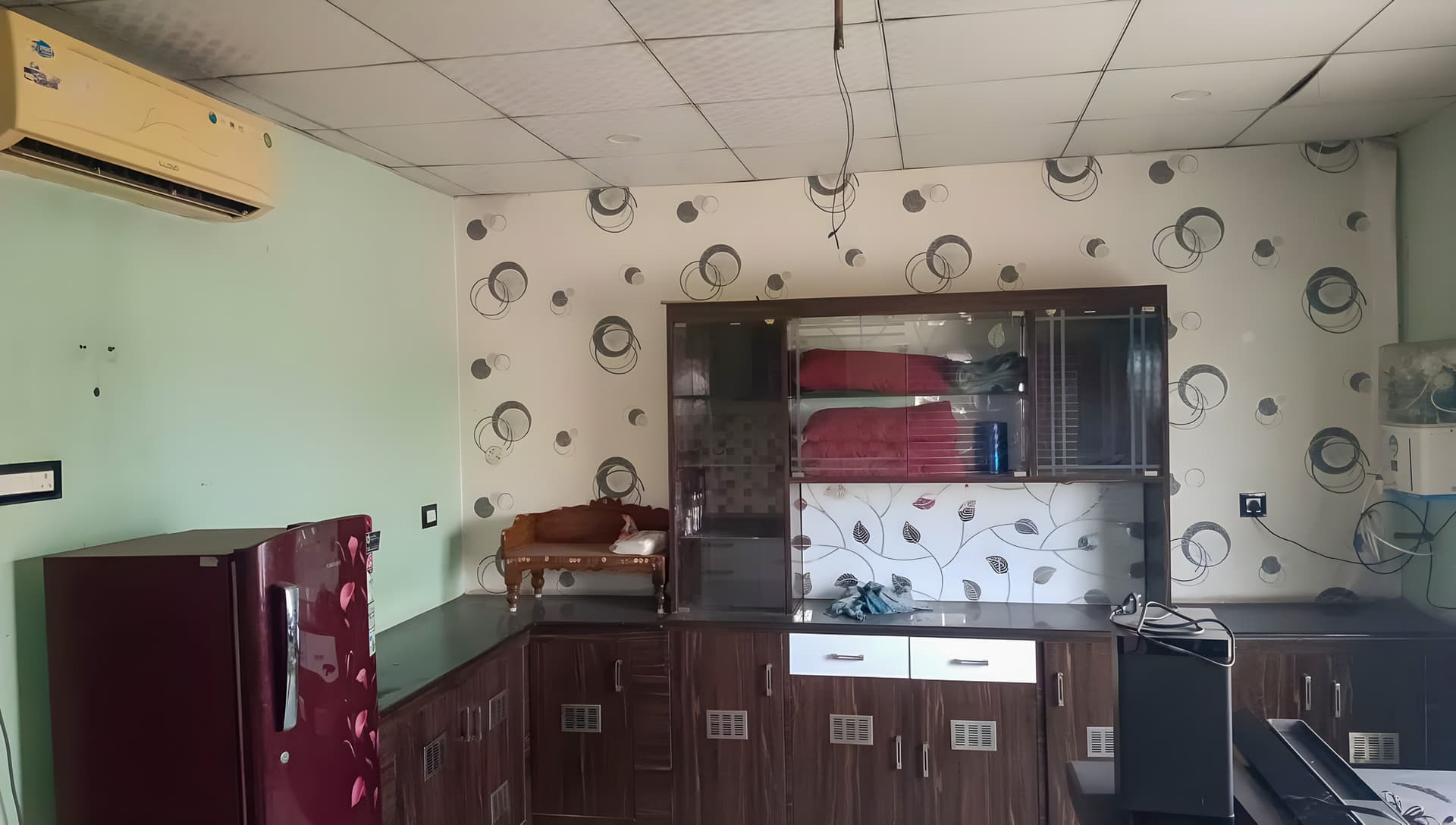 Property Photos 17