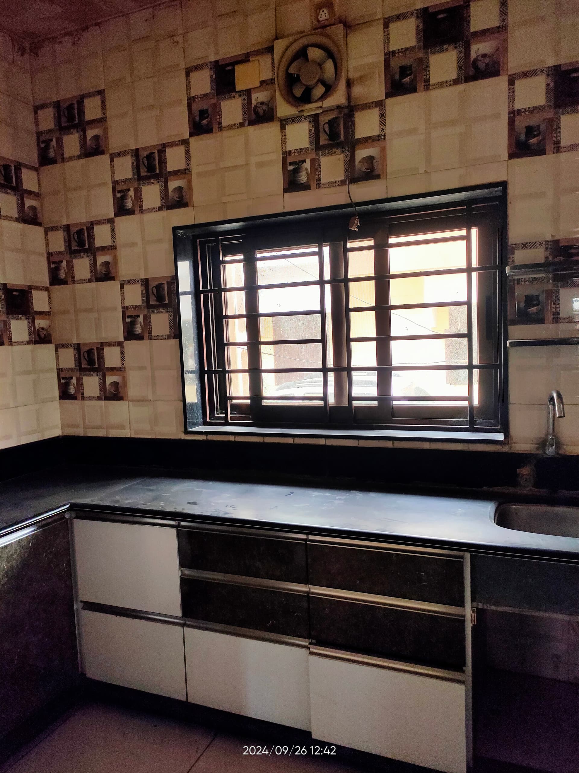 Property Photos 6