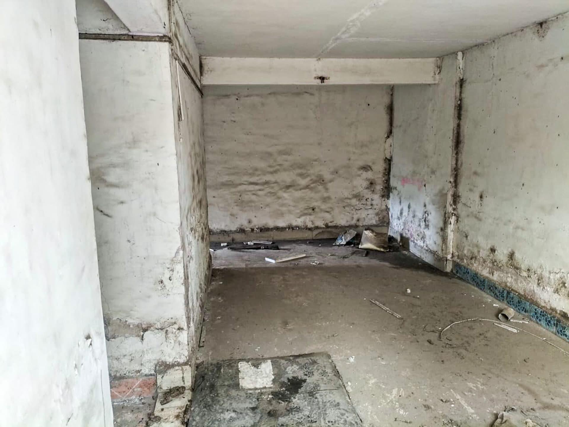 Property Photos 8