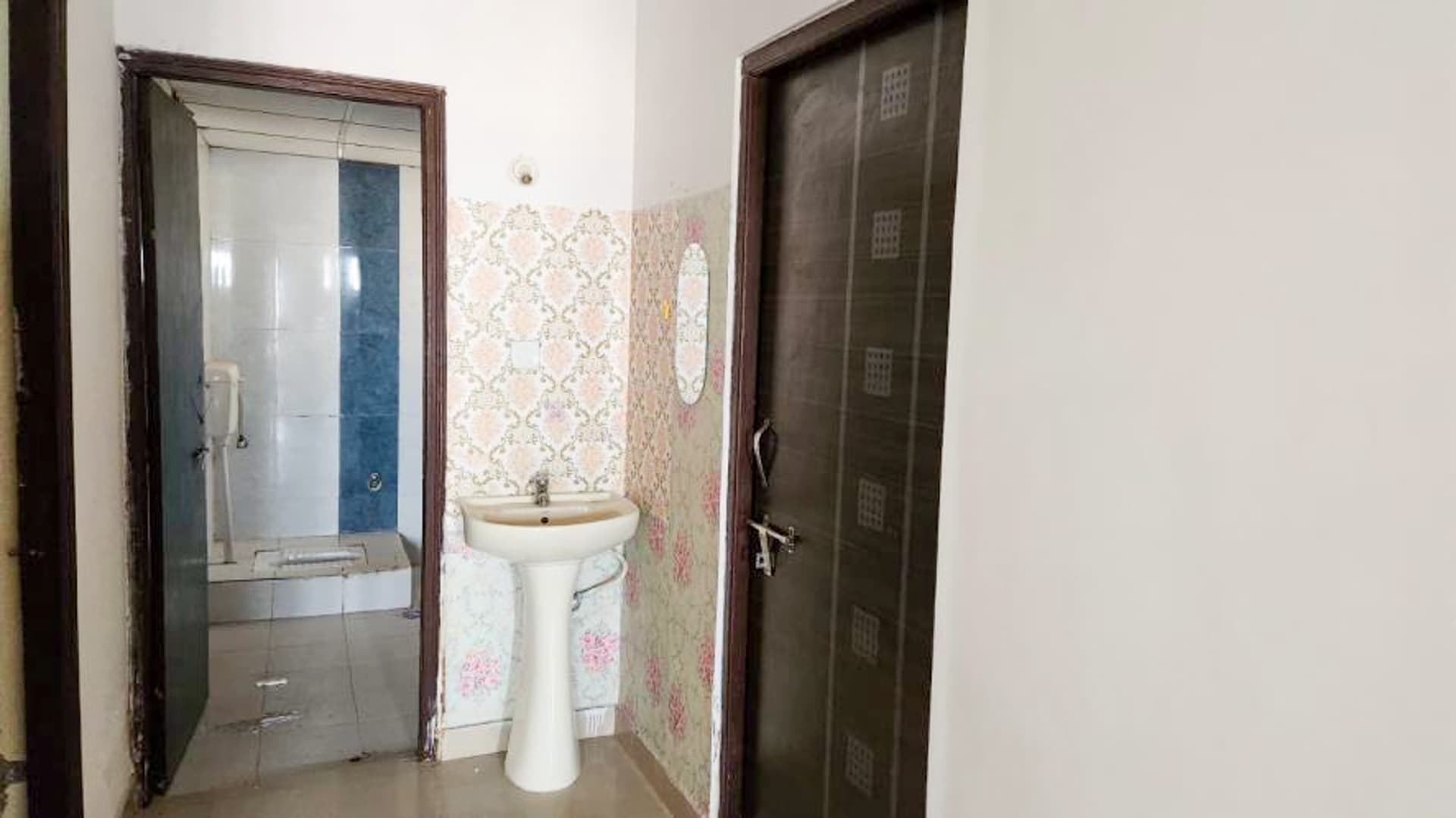Property Photos 15