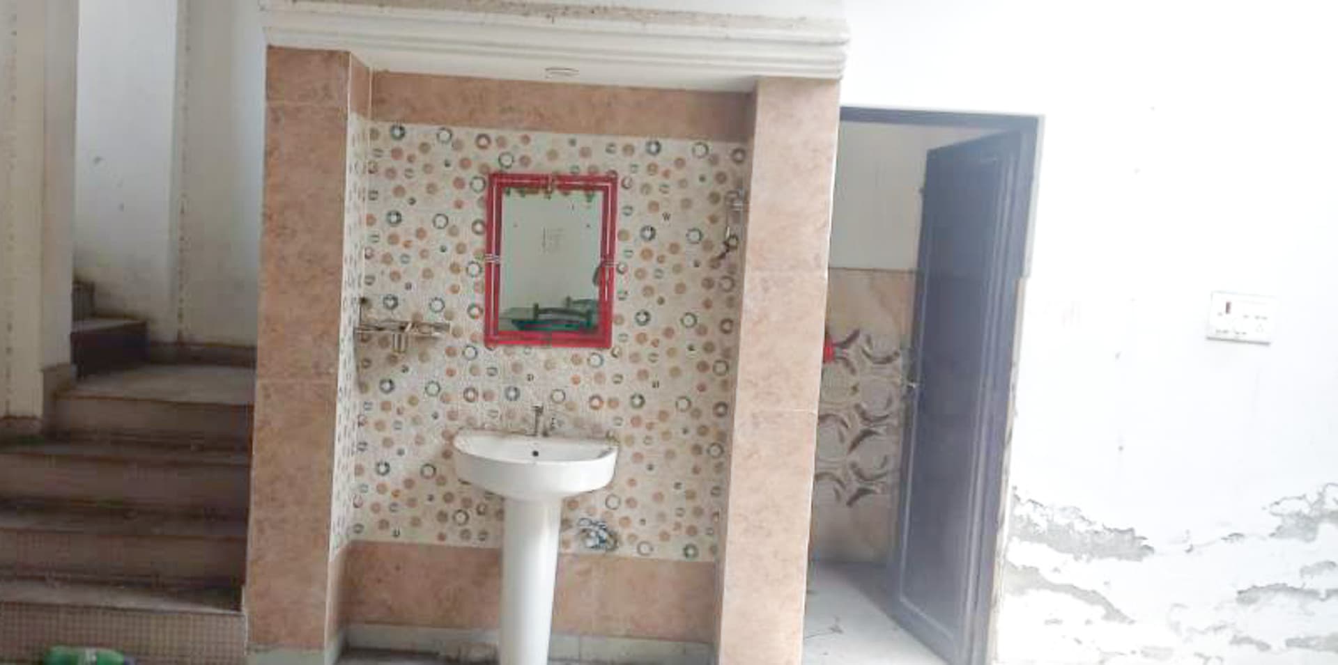 Property Photos 5