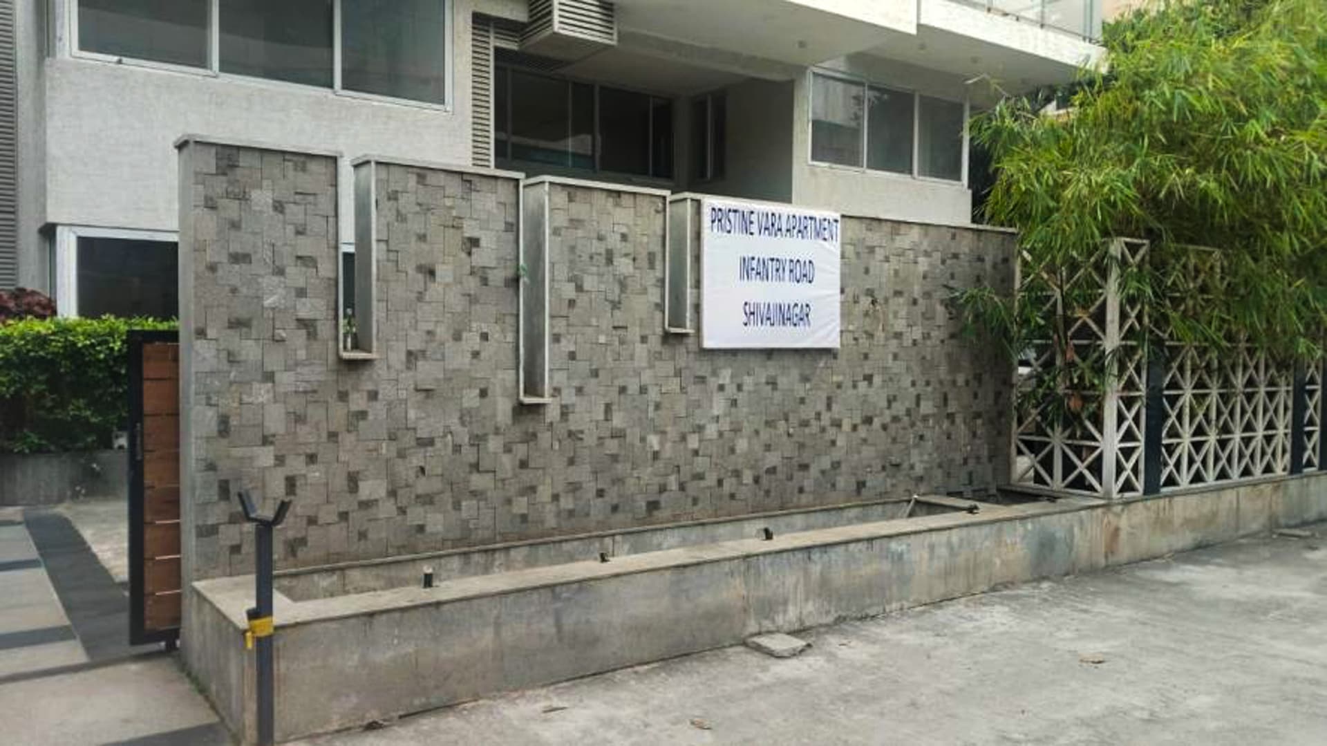 Property Photos 8