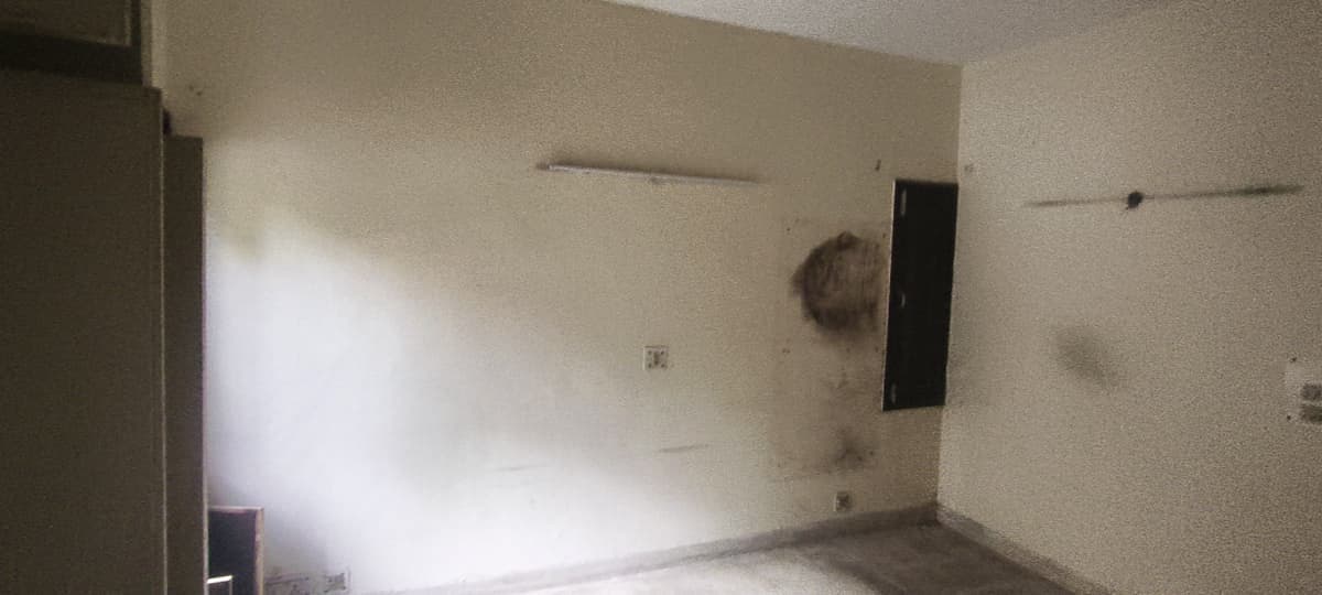 Property Photos 8